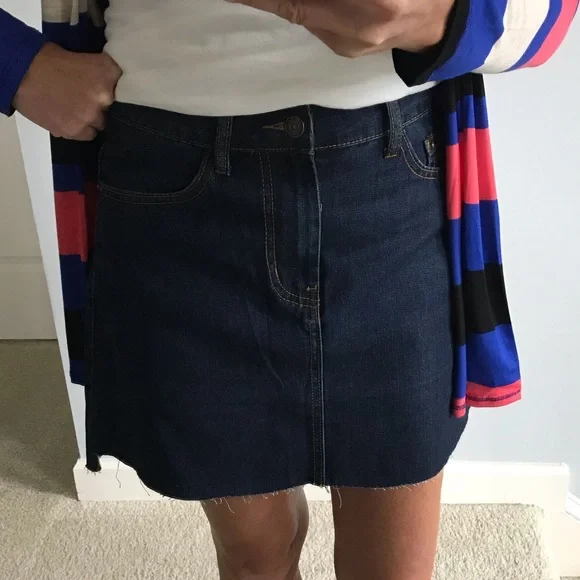 Raw Edge Denim Skirt - Picture 5 of 11